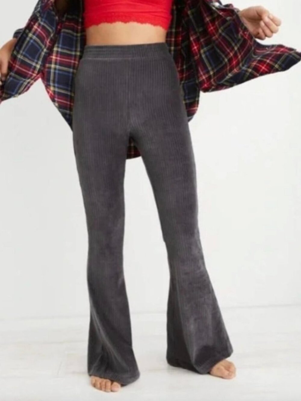 Aerie Groove-On Velour High Waisted Flare Pant